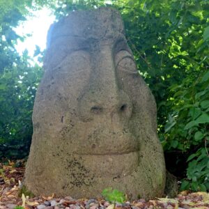 46x Steinskulptur Gesicht