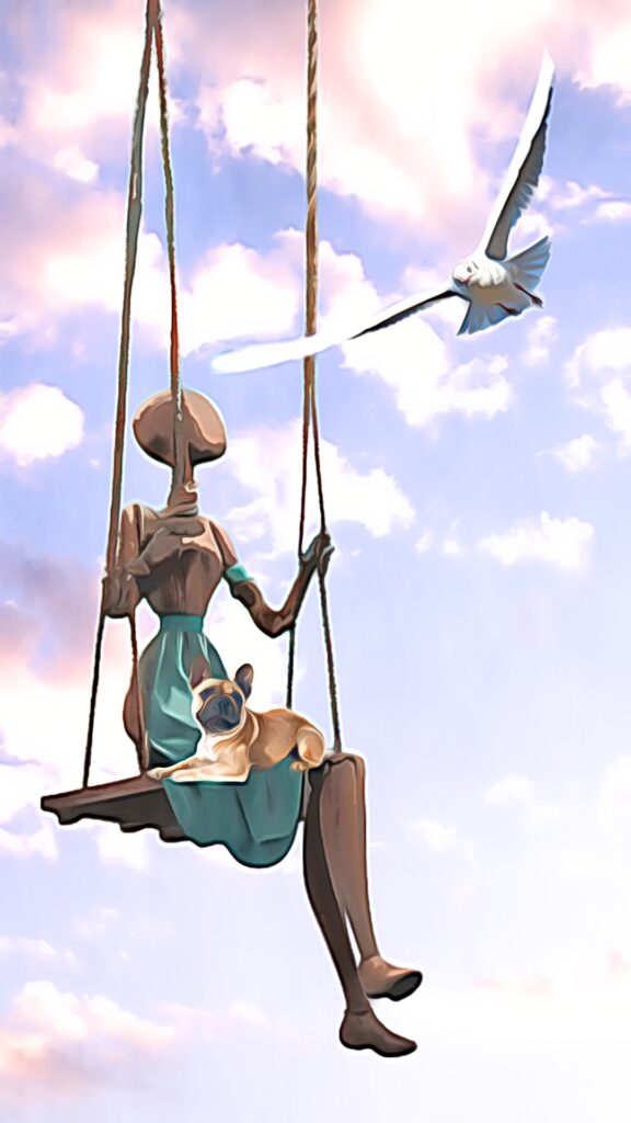 Holzfigur mit Hund auf einer Schaukel vor hellem Himmel; rechts fliegt ein weißer, möwenartiger Vogel mit langen Flügeln